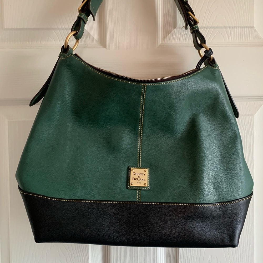 Dooney & Bourke purse